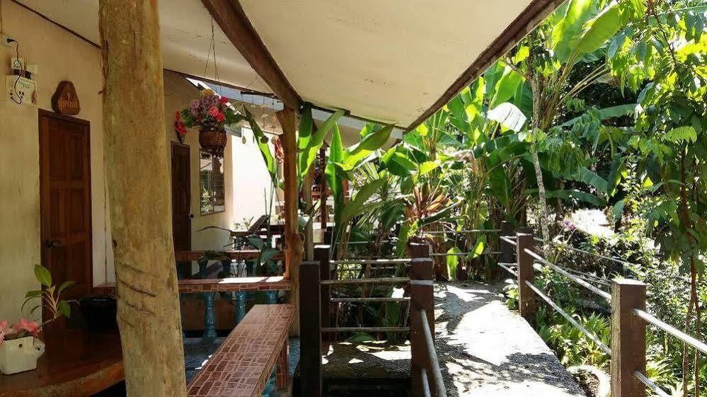 Subtawee Resort Surat Thani Exterior photo